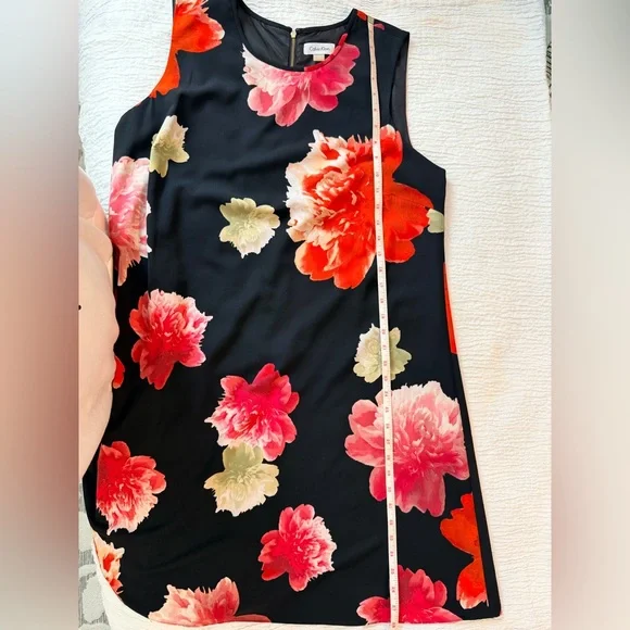 Calvin Klein Black Dress with Bold Floral Design - Picture 8 of 9
